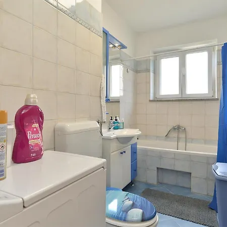 Apartment 2288 Pula
