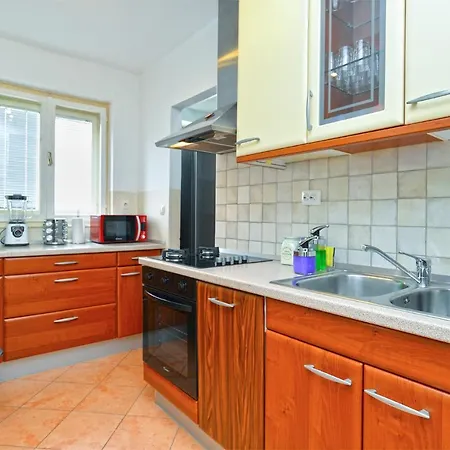 Apartment 2288 Pula