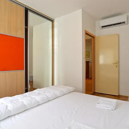2288 Apartment Pula